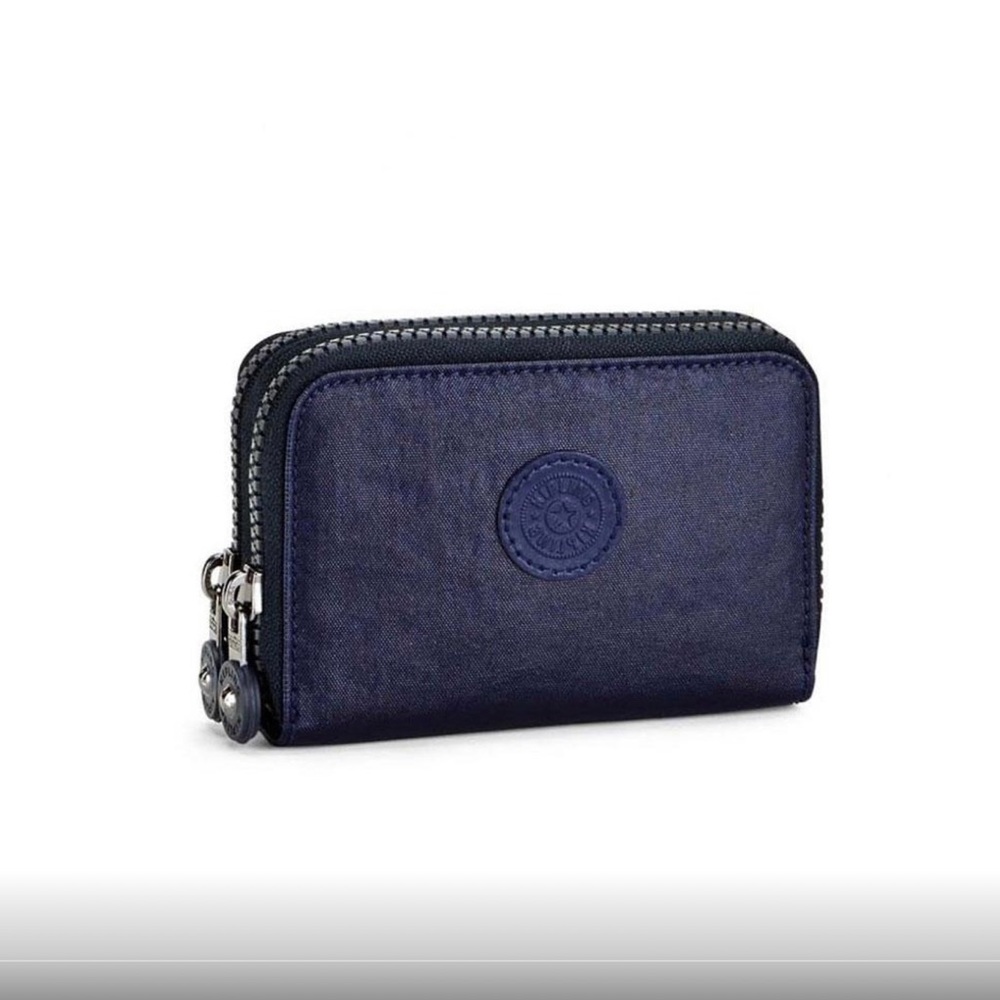 ISO: KIPLING Abra double zip medium wallet